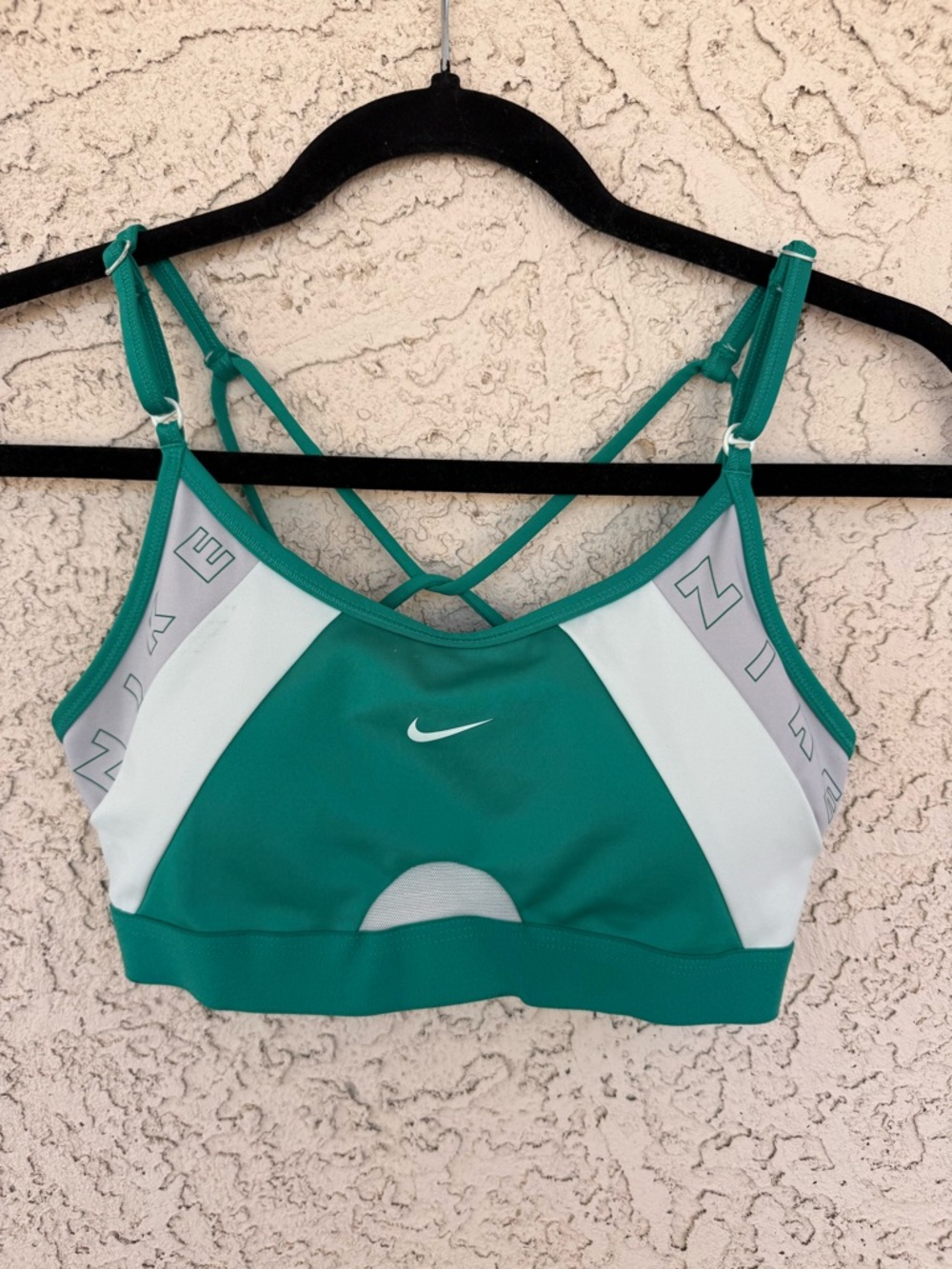 Nike Crossback Sports Bra